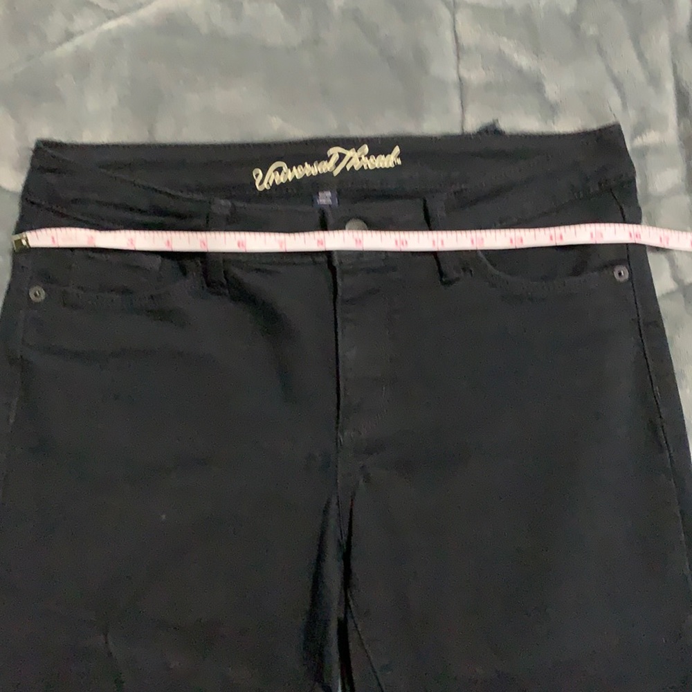 Black - women’s denim pants Size 6